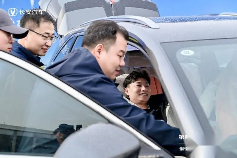 同级全方位领先SUV，第四代CS75PLUS就是燃油SUV市场“王炸级