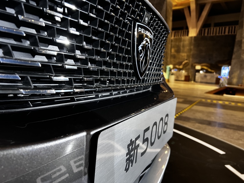 标致5008公布预售 17.77万起 全系1.8T+8AT