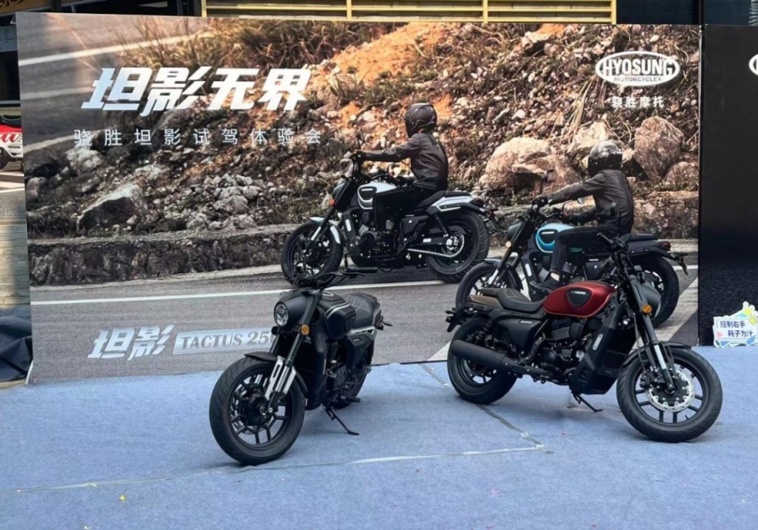 售价20999元，骁胜新车坦影250值不值得买？皮带传动，17L油箱