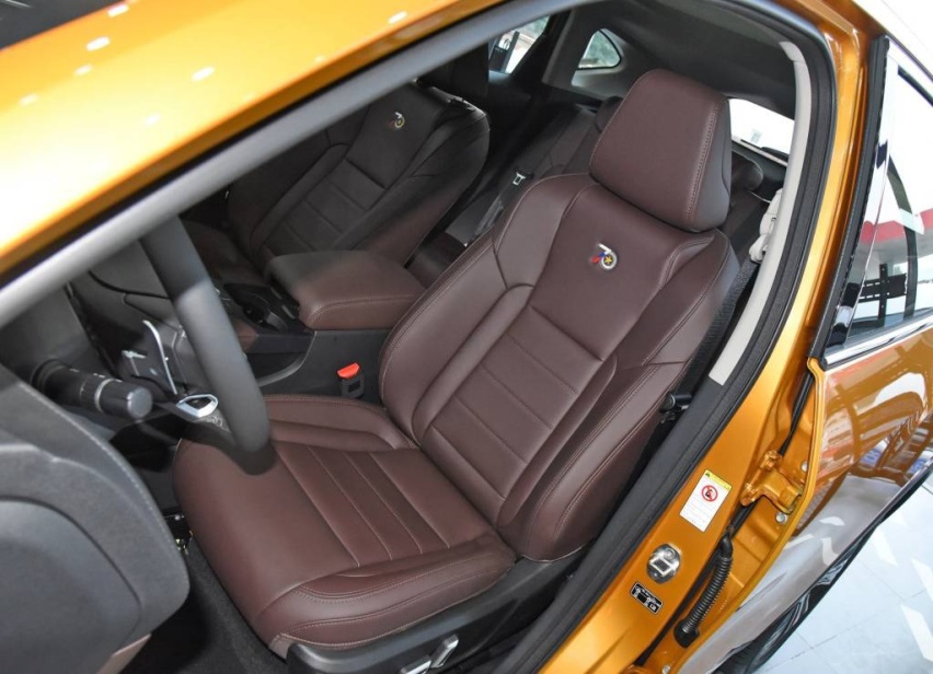 1024x0_1_q95_autohomecar__ChsEm12Dj0CAby5aAAb9o0NEA_I907.jpg