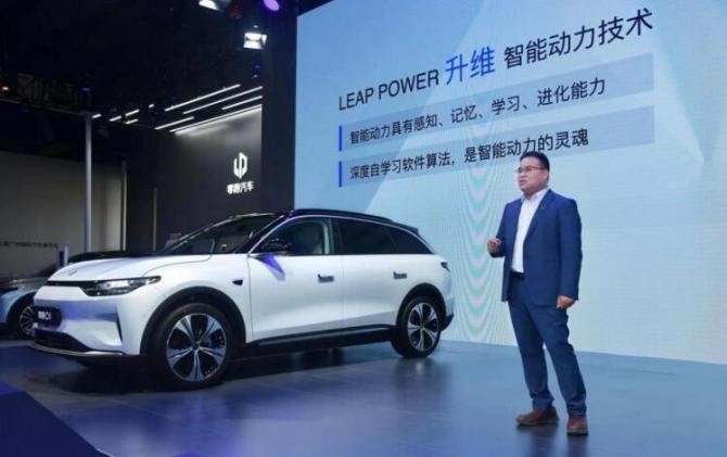 新知达人, 最高巡航550km 零跑C11性能版 技术升级 破百约4秒