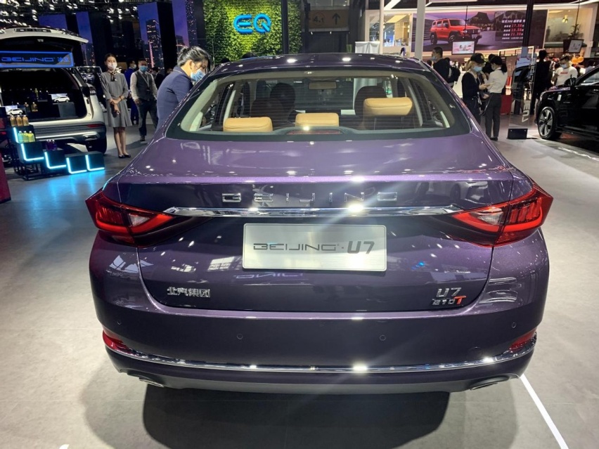 销量垫底的国产B级车，BEIJING U7究竟是哪里不行