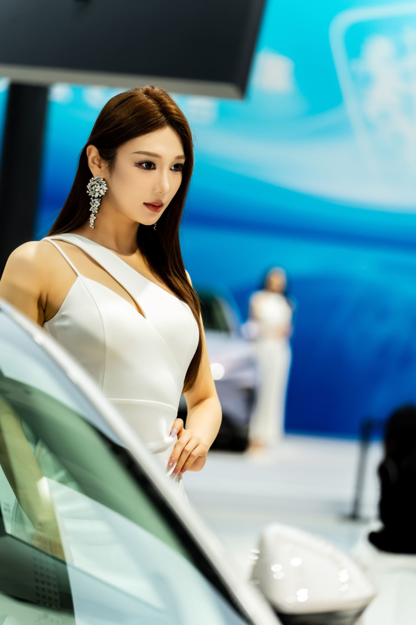 2024广州车展小姐姐大合集！是真男人就坚持到最后一张！