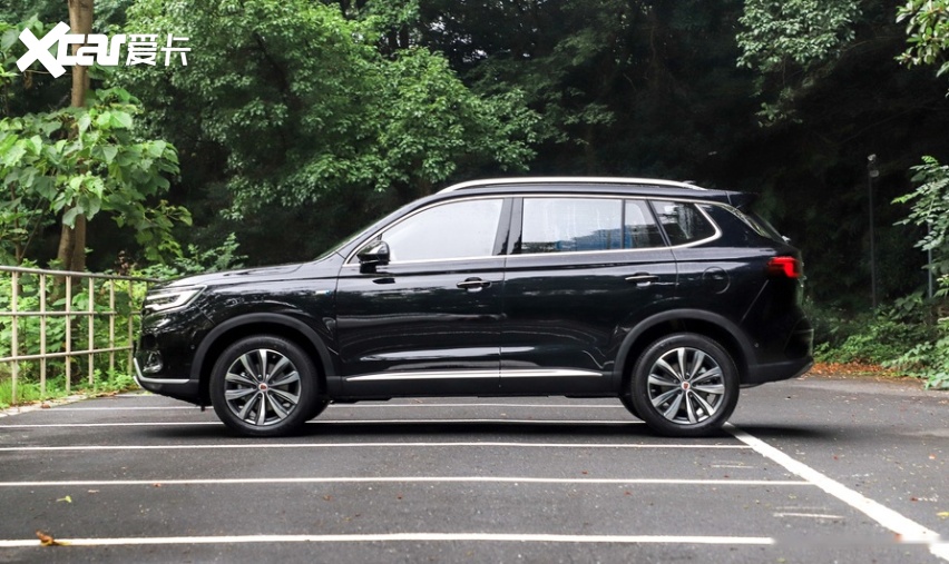 同门之争,荣威rx5 max对比上汽maxus d60