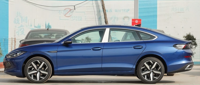 人生第一台车，大众凌渡和领克03怎么选？