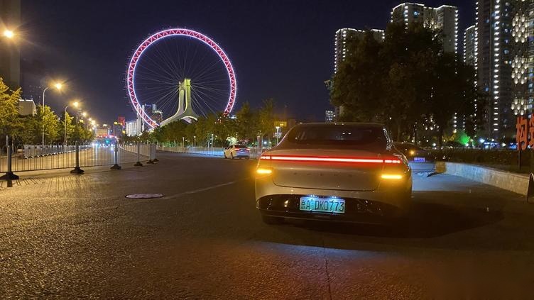 动力续航上能与特斯拉Model 3比肩的车型——小鹏P7