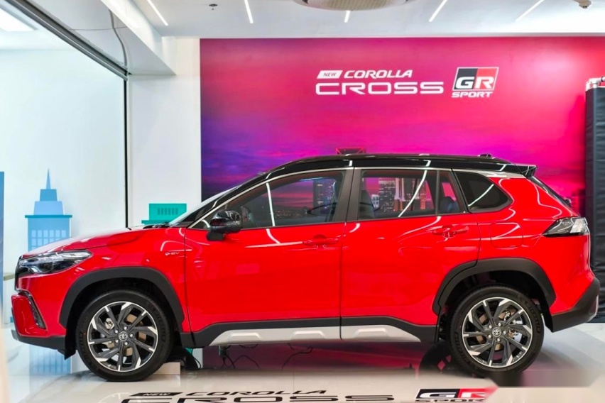 新款丰田卡罗拉Cross发布了，搭载1.8L发动机，售价约20-25万