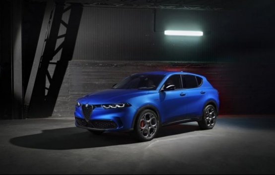 定位紧凑型SUV，阿尔法·罗密欧Tonale PHEV预告图曝光