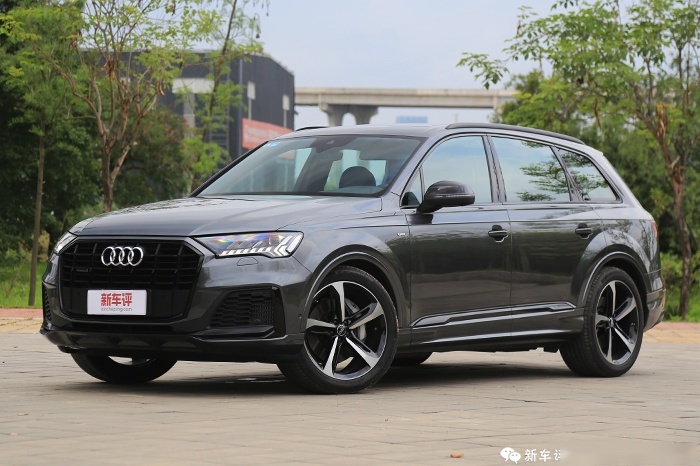 新奥迪Q7首试：够舒适，动力够平顺，买它的钱够了吗？