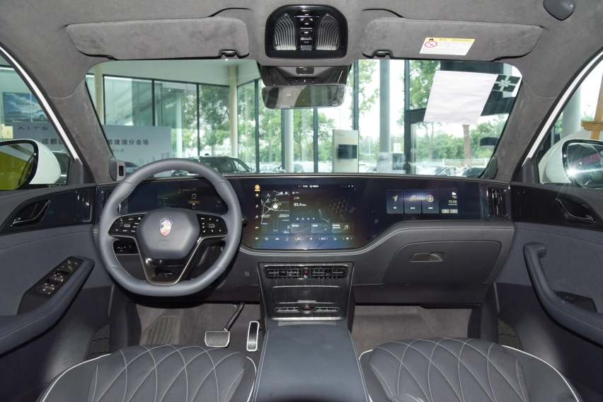 恒大汽车终于开始交付了！要做30万以内最好的纯电SUV？