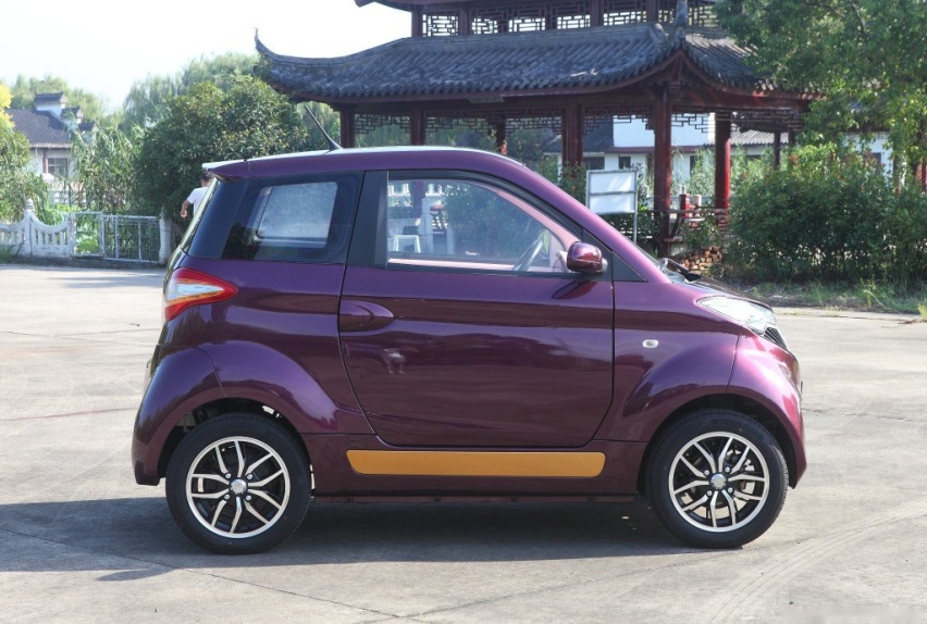 五菱宏光MINI EV迎来对手？华梓1号上市，2.98万起售
