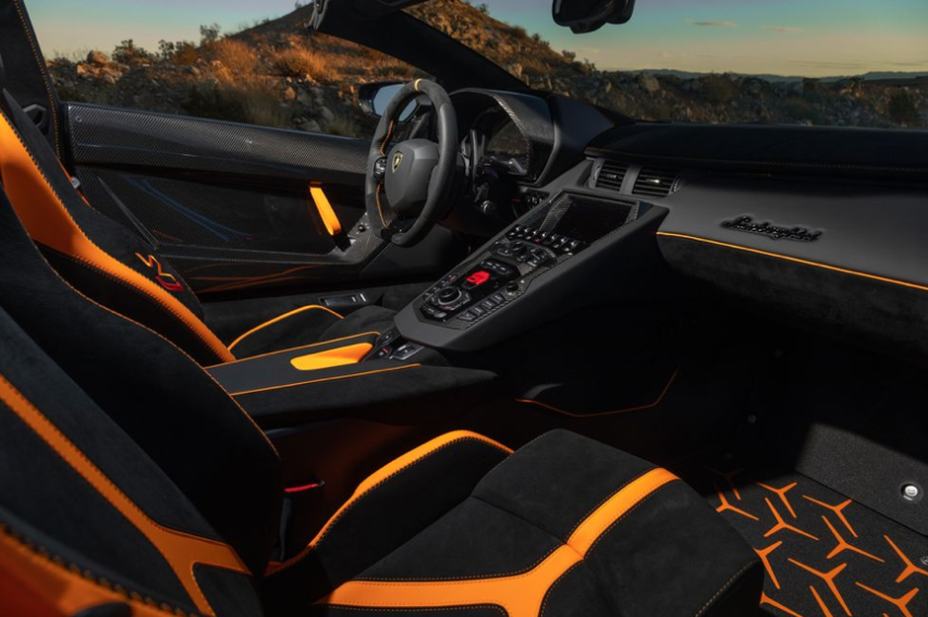 兰博基尼召回26辆Aventador SVJ