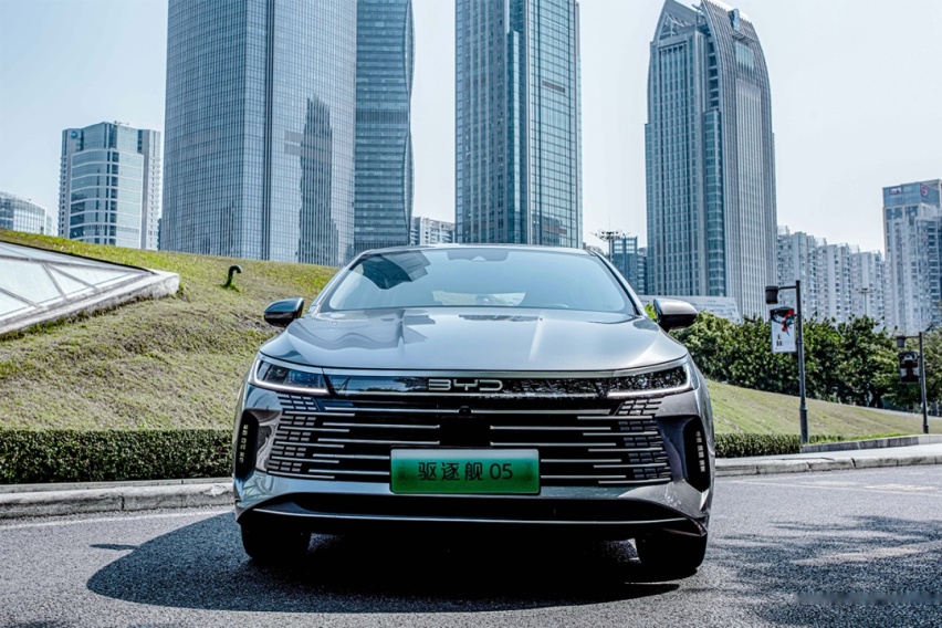 驱逐舰05：比亚迪在A级车市场的第二道“逐客令”