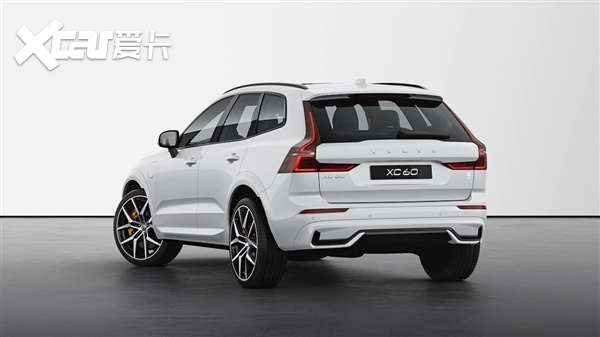 沃尔沃XC60换新，全系换发动机搭配8AT，首次加入水晶挡把