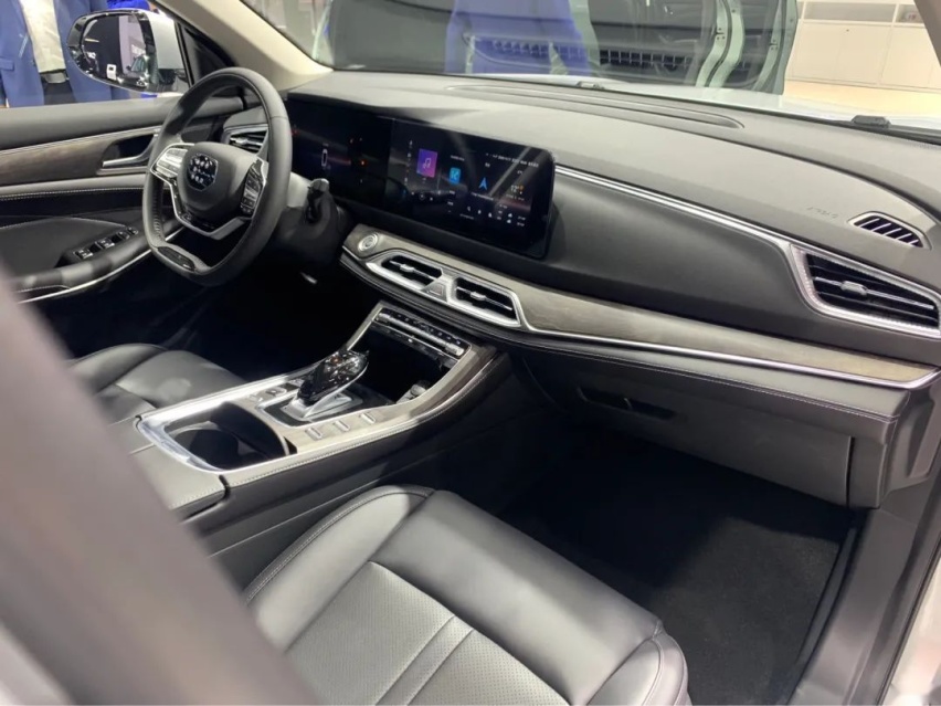 广州车展必看10万内唯一插混SUV，蓝电E5绝对物超所值