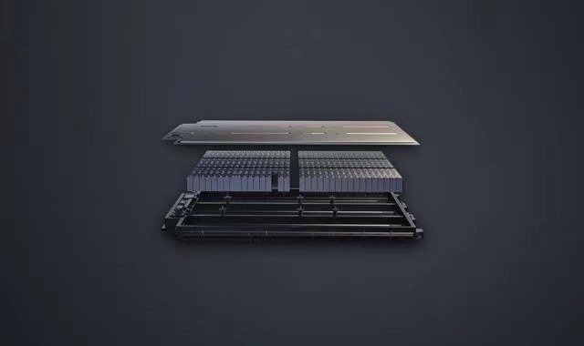 智己L6预售23万起，配置上与小米su7一对比，完败！