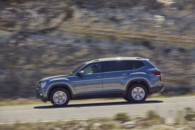 7座还要动力强？50万以内可以选这三台中大型SUV