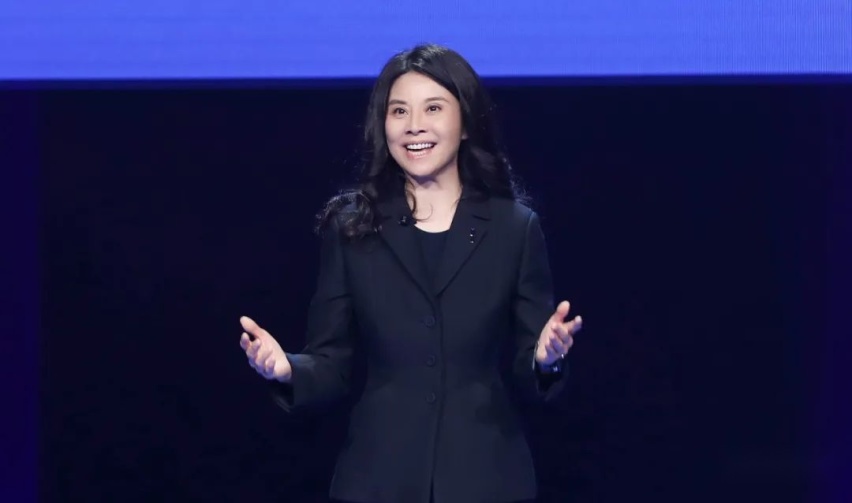 林肯Z正式上市“同级独有”刷屏,中型豪华轿车颜值、智能天花板被推高
