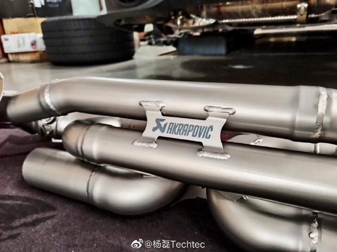 保时捷992 Turbo S改装AK天蝎Akrapovic钛合金排气