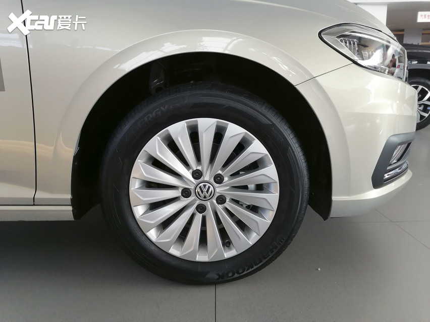 闲来无事看看全新一代朗逸这个车
