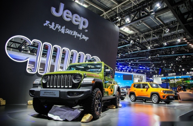 当Jeep新大指挥官插上电，开起来竟然如此平顺？