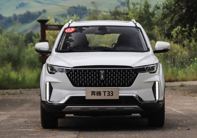 同是8万级SUV 新宝骏RS-3、吉利缤越和奔腾T33怎么选