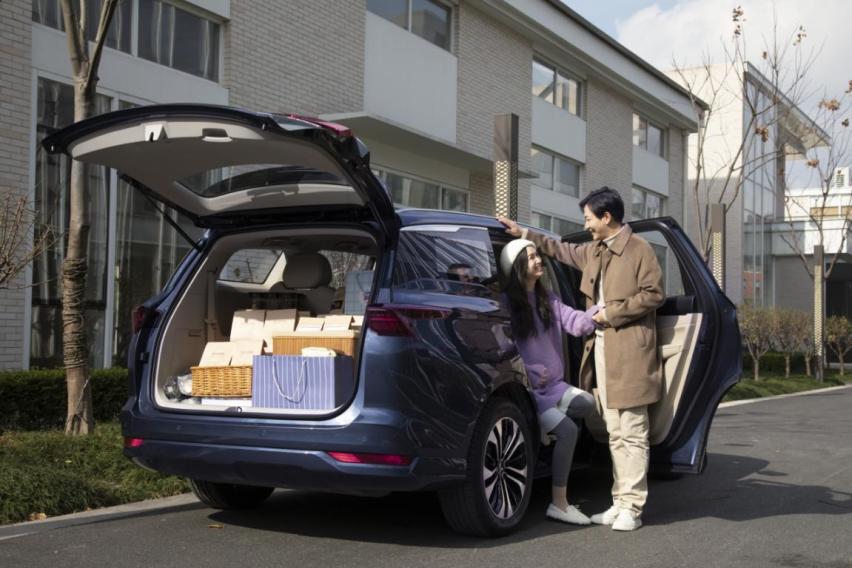 上市两个月销量破2万，五菱凯捷引领“大四座家用车”新时代