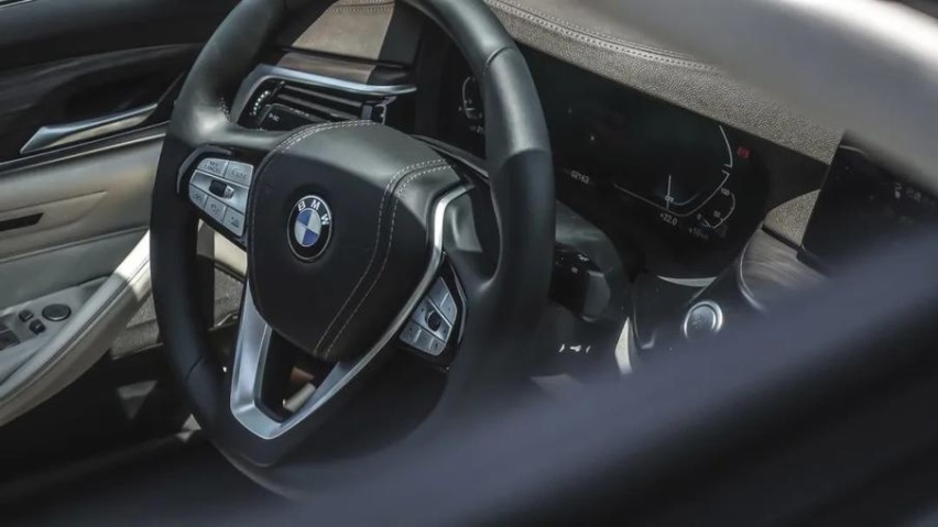 文武兼济 试驾BMW 530Le里程升级版