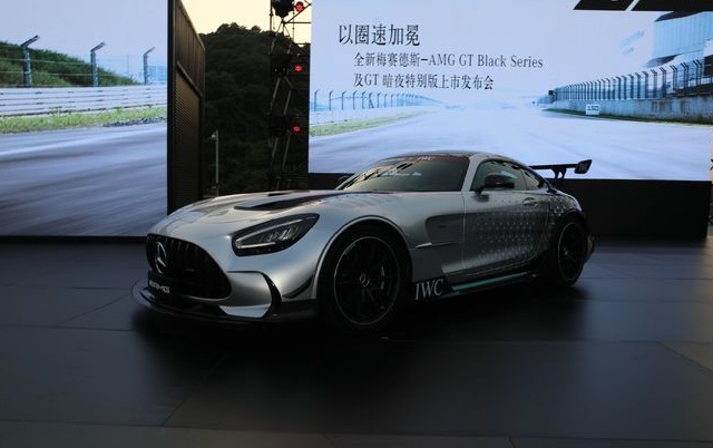 刷圈狂魔又来了,AMG GT两款新车型上市