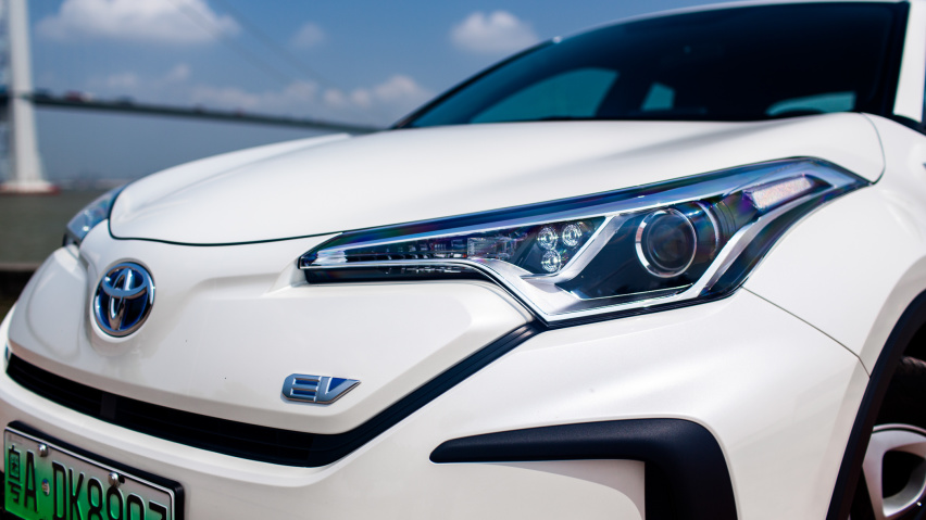 优于燃油的动力与乐趣 试驾丰田C-HR EV