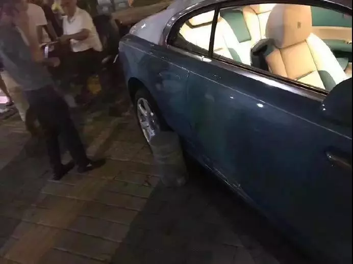 劳斯莱斯，是多少人心目中的梦想？不是我想打击大家，俗话说了，