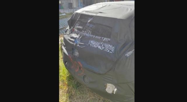 加入新赛道！预计售15-20万元，极氪全新小型SUV谍照曝光