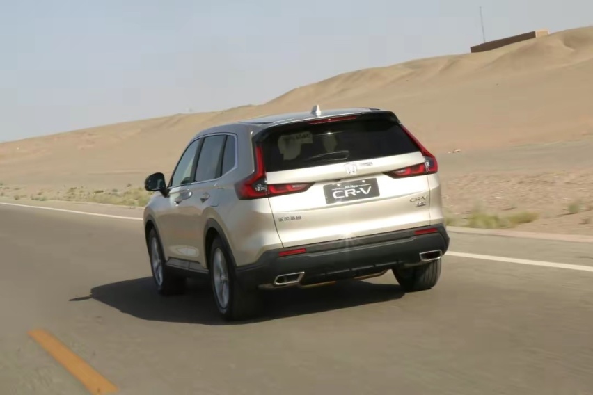 20万买合资SUV,要配置还是省油？大众探岳对比本田CR-V,咋选