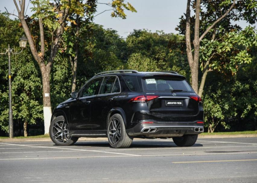 加轻混已是奔驰的套路，AMG GLE 63的 4.0T+轻混，147万