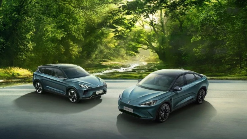 完胜Model Y、汉EV！极狐这对森系“双子星”堪称宝藏车型