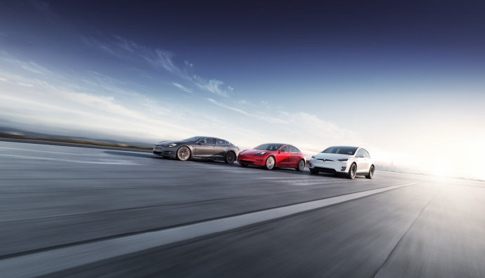 特斯拉 Model 3磷酸铁锂电池版曝光