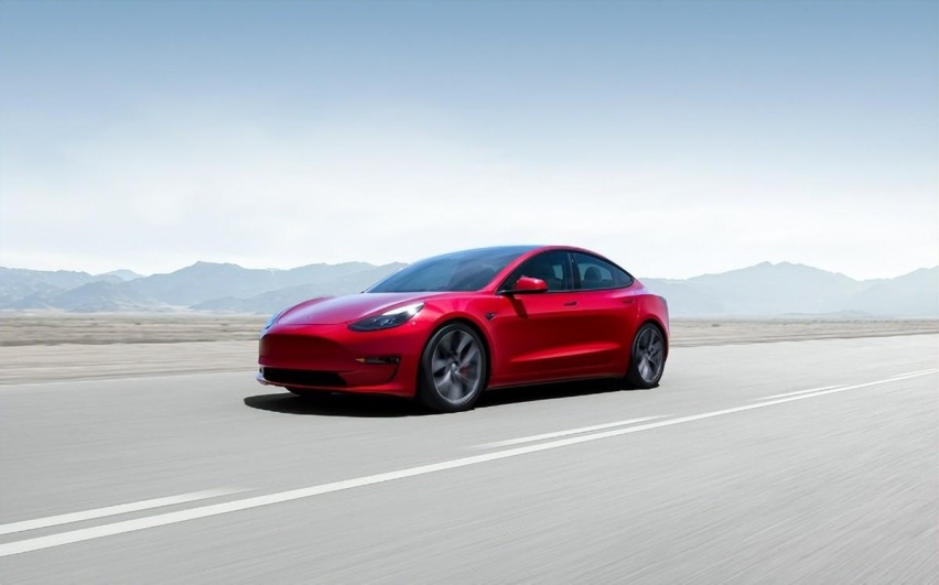 号角吹起：7月29日上市的海豹，能否将Model 3拉下神坛？