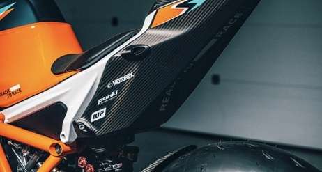 KTM SUPER DUKE RR剽悍登场，猛兽出笼