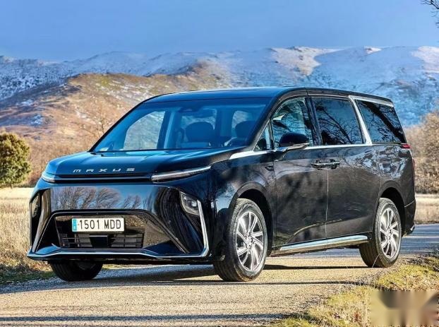 上汽大通MAXUS“大家庭豪华电动MPV”大家7成都车展全球首发亮相