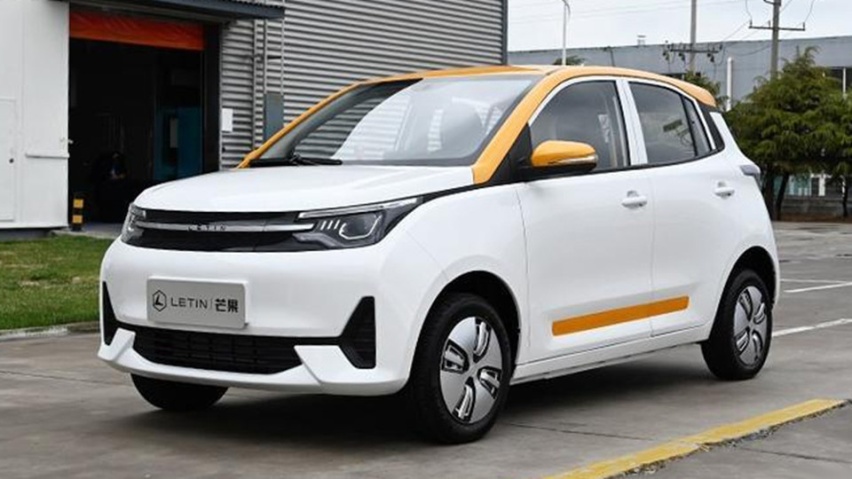 宏光MINIEV月养车4百元够省？雷丁芒果表示能更省