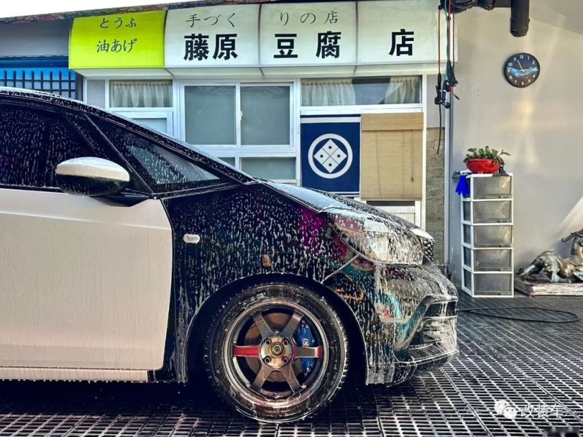 花30万来打造一辆本田飞度GR9，每一样改件都毫不马虎