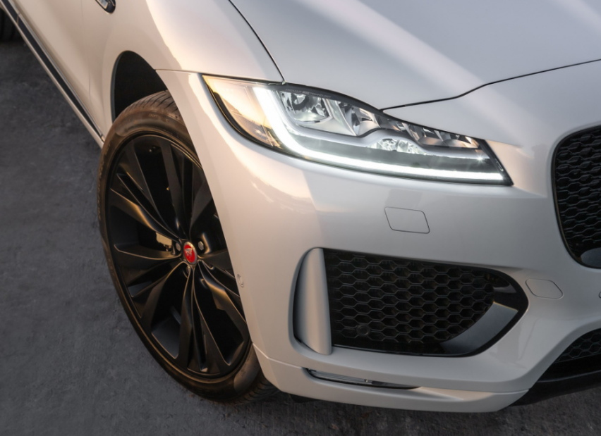 力与美的结合——新英伦豪华高性能轿跑SUV捷豹F-PACE