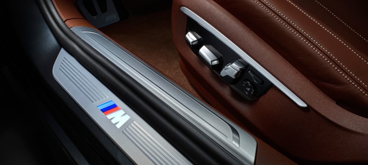 开宝马坐宝马 新BMW 7系开辟现代豪华新境