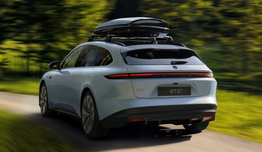 蔚来ET5T 2024款Touring：真的是露营出游的最优选？