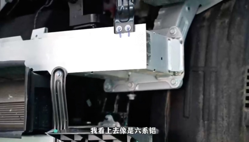 零跑C16，到底有何硬核实力？看看同济大学教授怎么说的