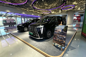 东部车城双车焕新上市！传祺E8 PHEV、M8 PHEV L承包全家省