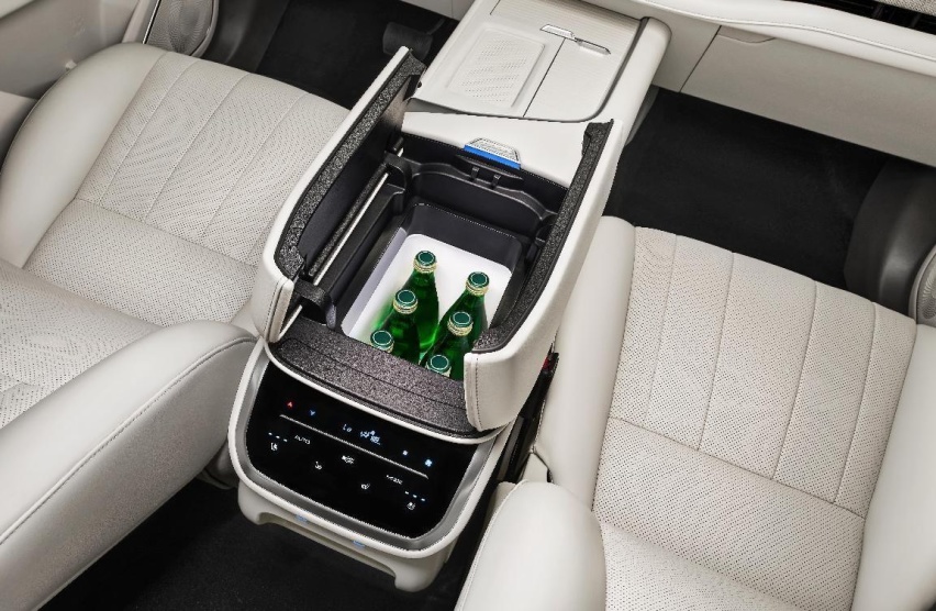 “更好开的大6座SUV”魏牌全新蓝山上市，官方售价29.98万元起