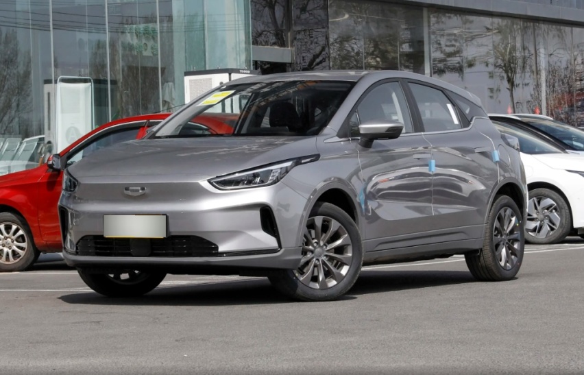 定位紧凑型SUV，起售价14.37万，吉利几何C销量差理所应当？
