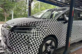 五菱银标全新 MPV 谍照曝光！采用侧滑门设计