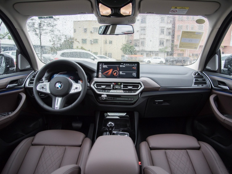 特斯拉Model Y对比奥迪Q5L、宝马X3，到底谁更强